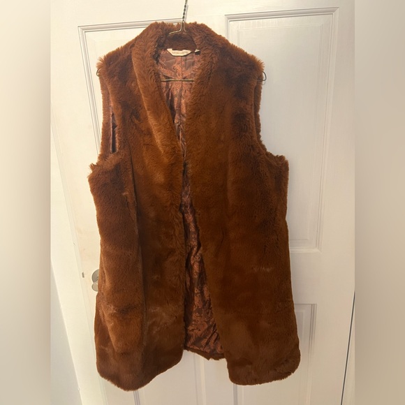 Soft Surroundings Cinnamon Long Fur Vest Sz M - Picture 3 of 6